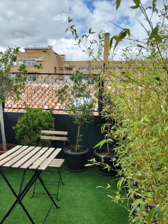 Готель Faro Malaga Modern & Luxury Екстер'єр фото